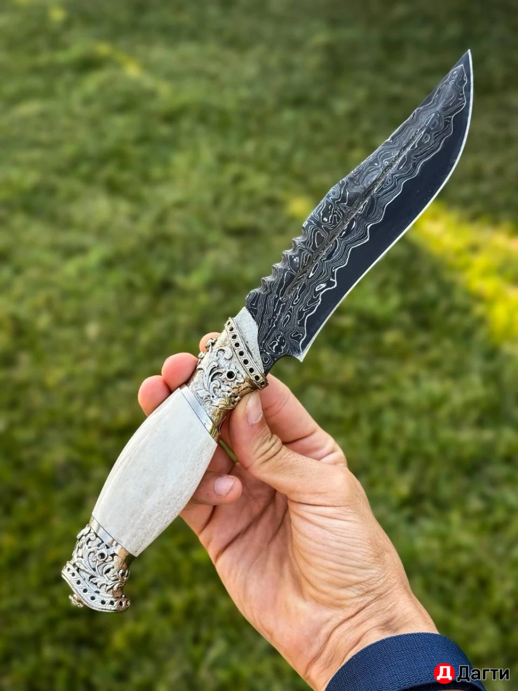 Нож на подарок