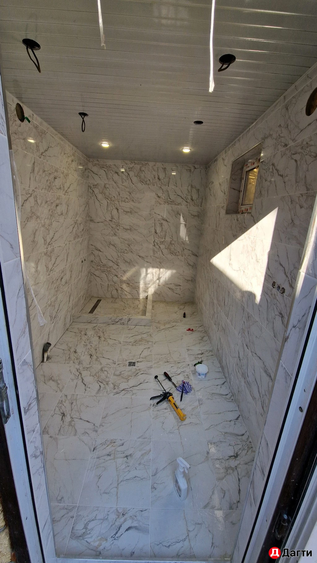 Укладка кафеля