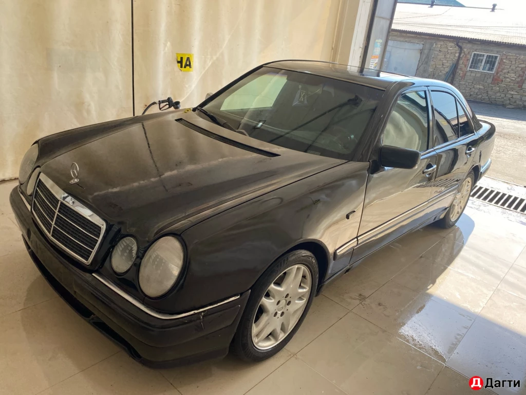 Mercedes-Benz E-Класс, 1996 года