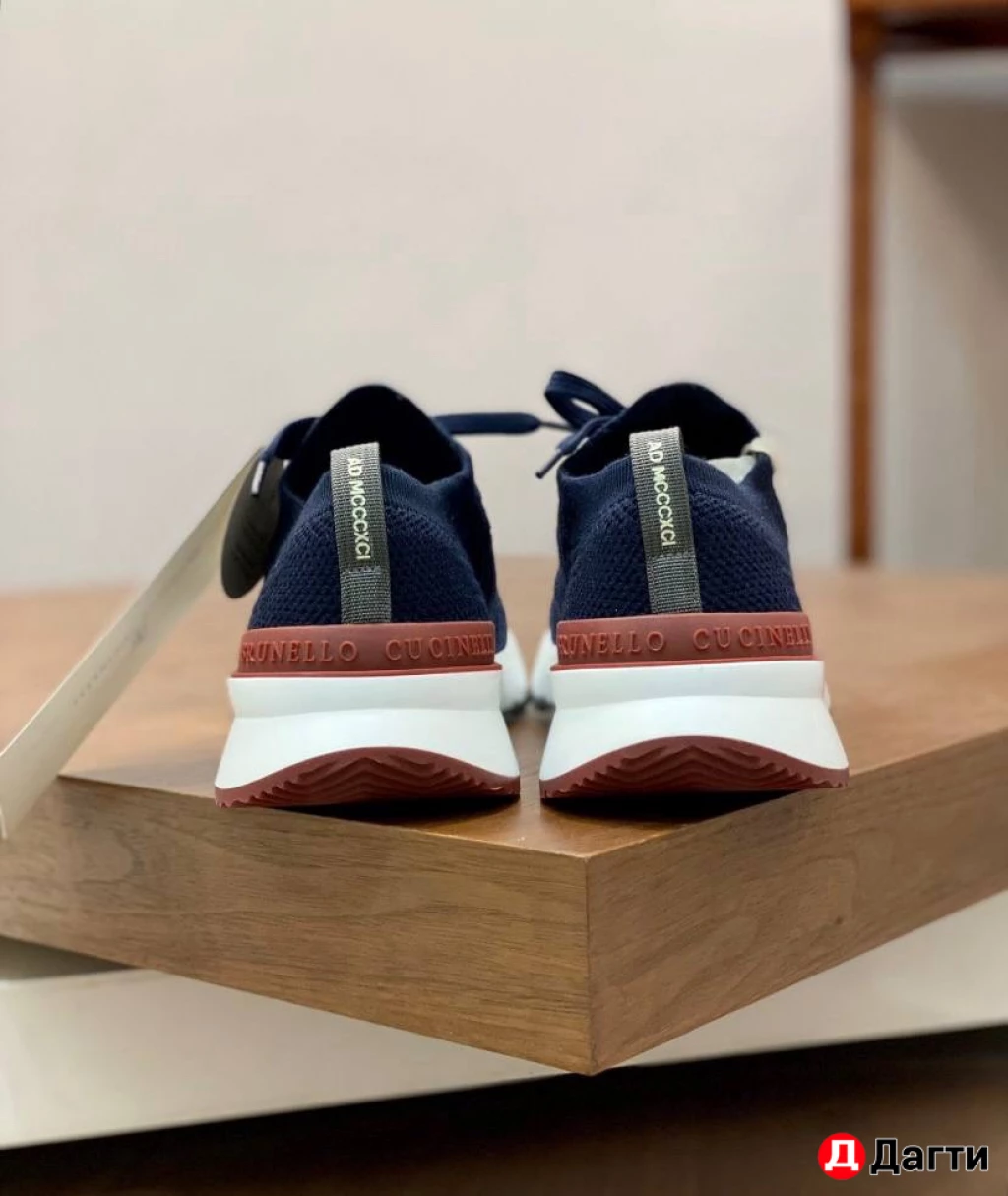 Мужские кроссовки от бренда Brunello Cucinelli
