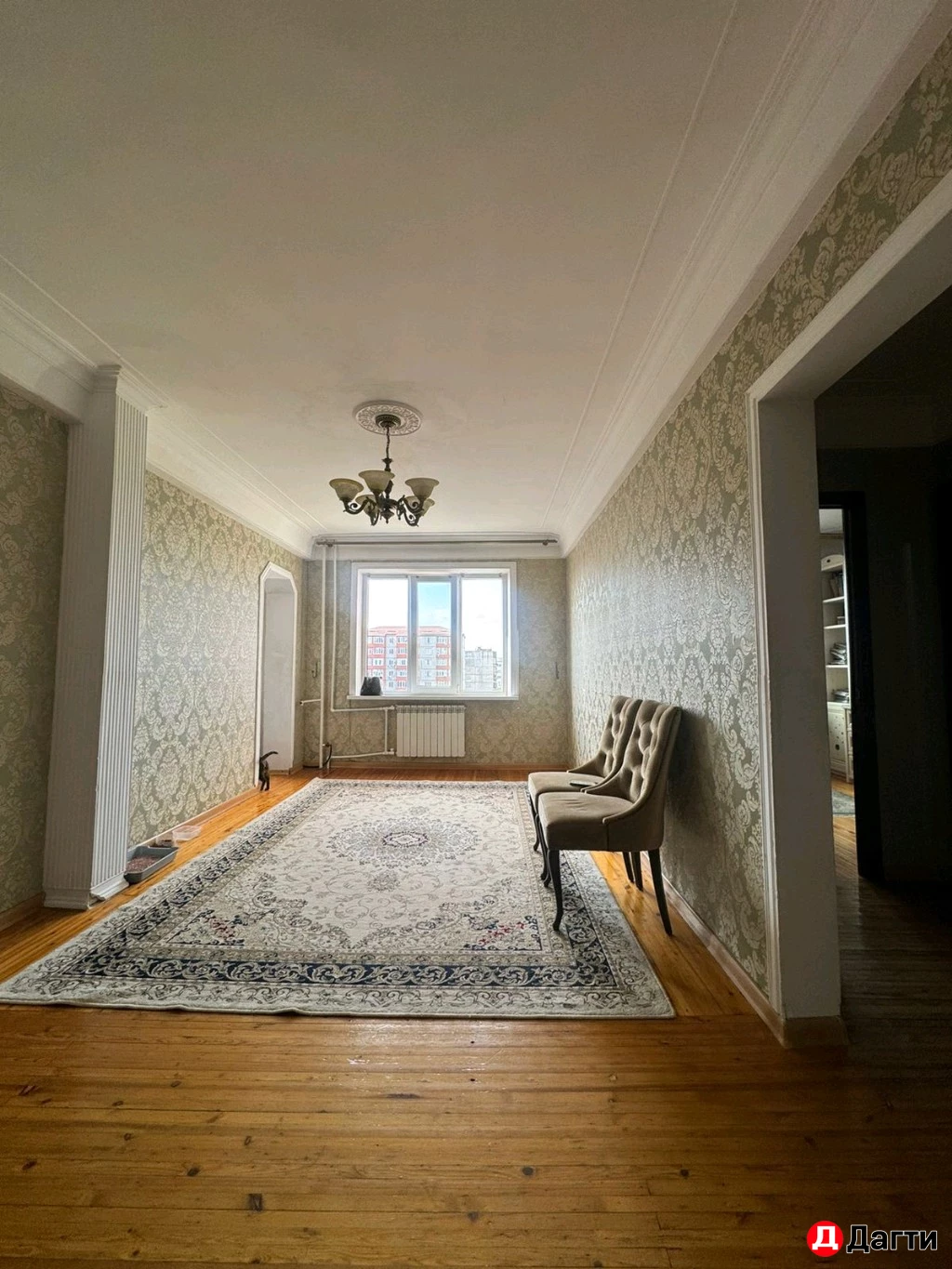 Квартира, 4 комнаты, 90 м², Агент