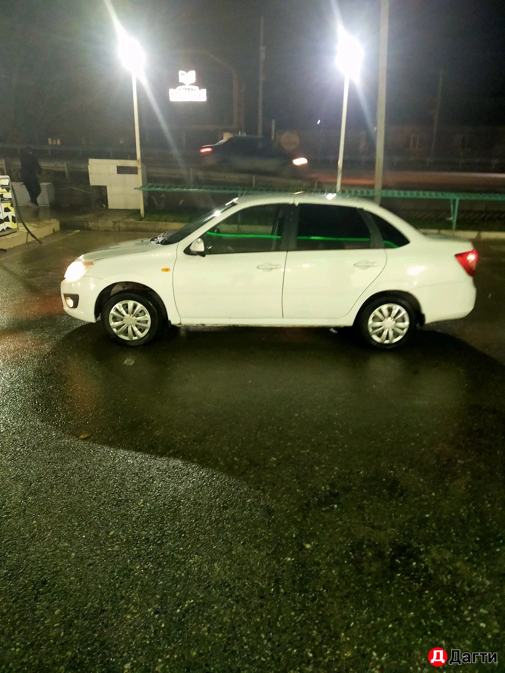 LADA (ВАЗ) Granta, 2013 года