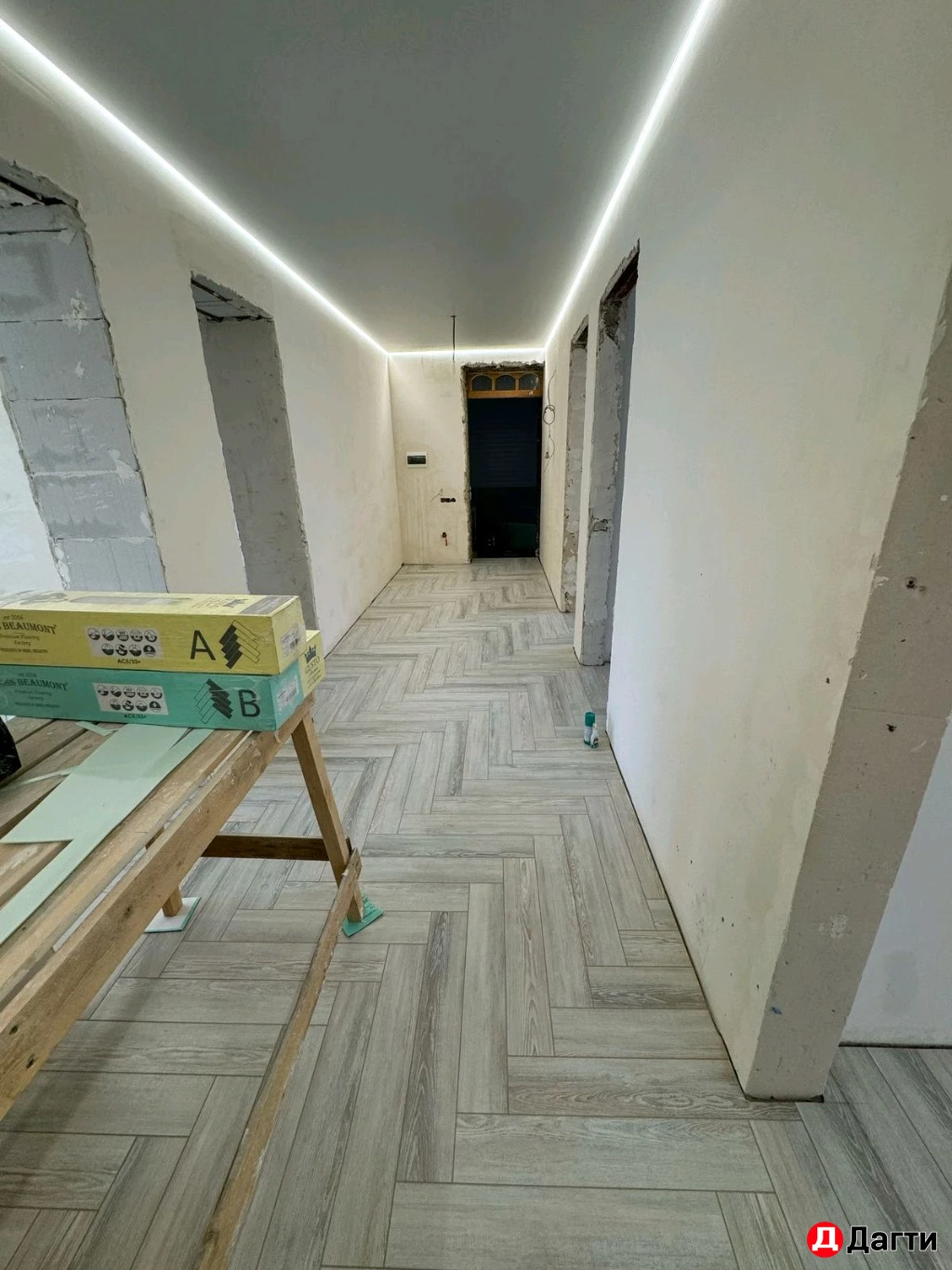 Укладка ламината обычный и ёлочка