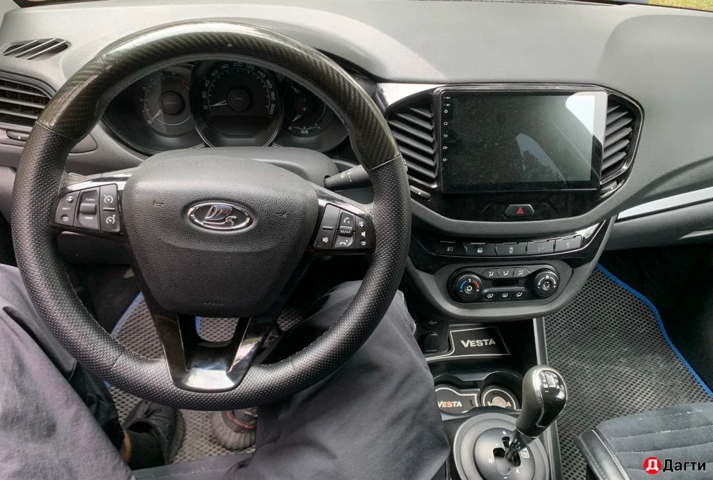 LADA (ВАЗ) Vesta, 2017 года