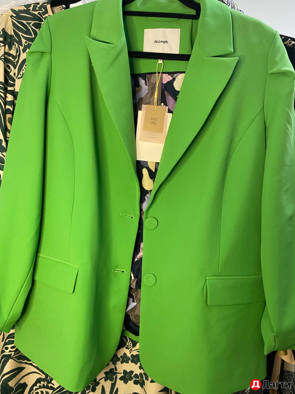 Женский пиджак