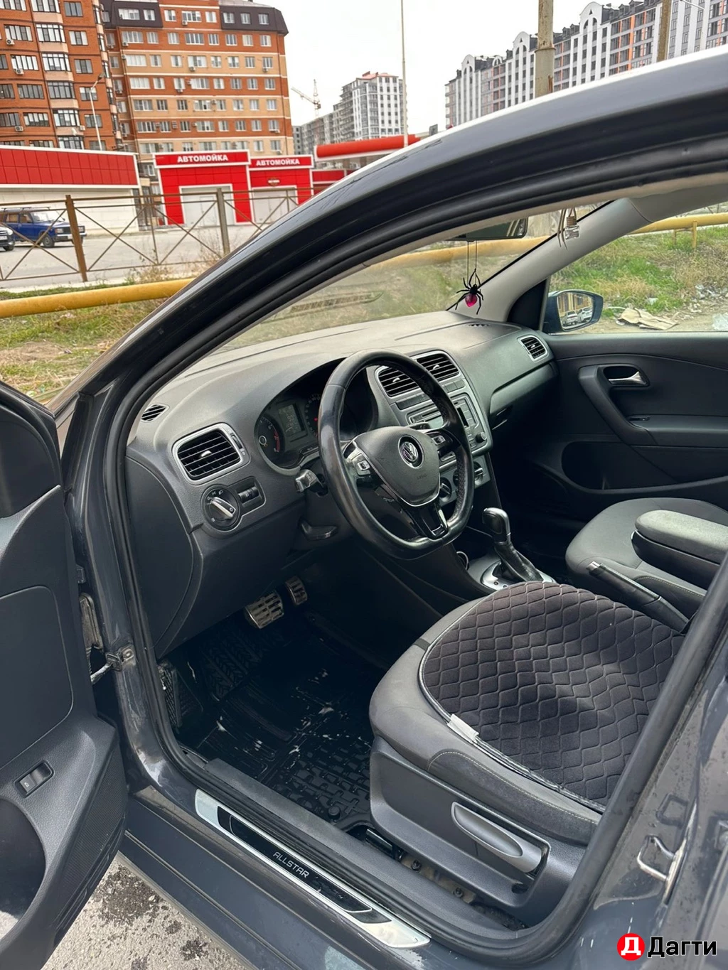 Volkswagen Polo, 2016 года