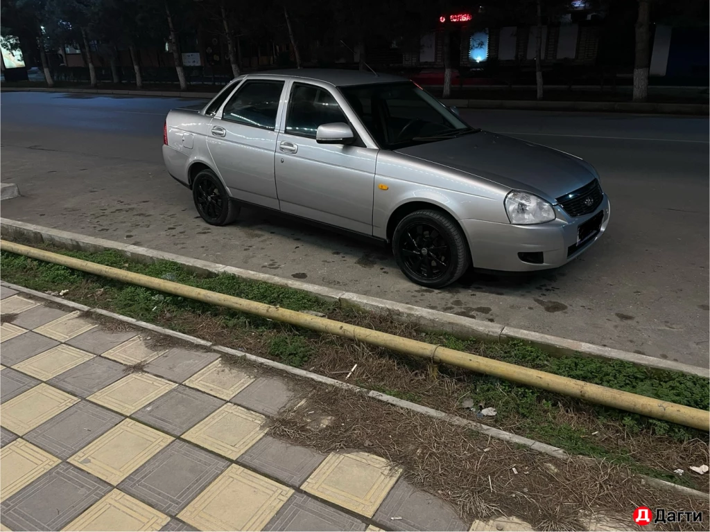 LADA (ВАЗ) Priora, 8 года