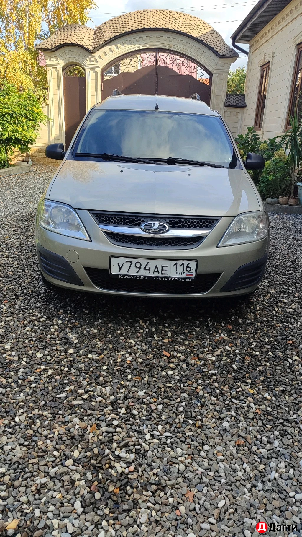 LADA (ВАЗ) Largus, 2014 года