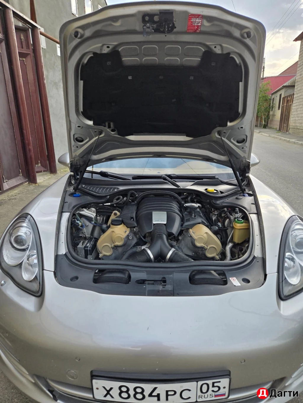 Porsche Panamera, 2010 года