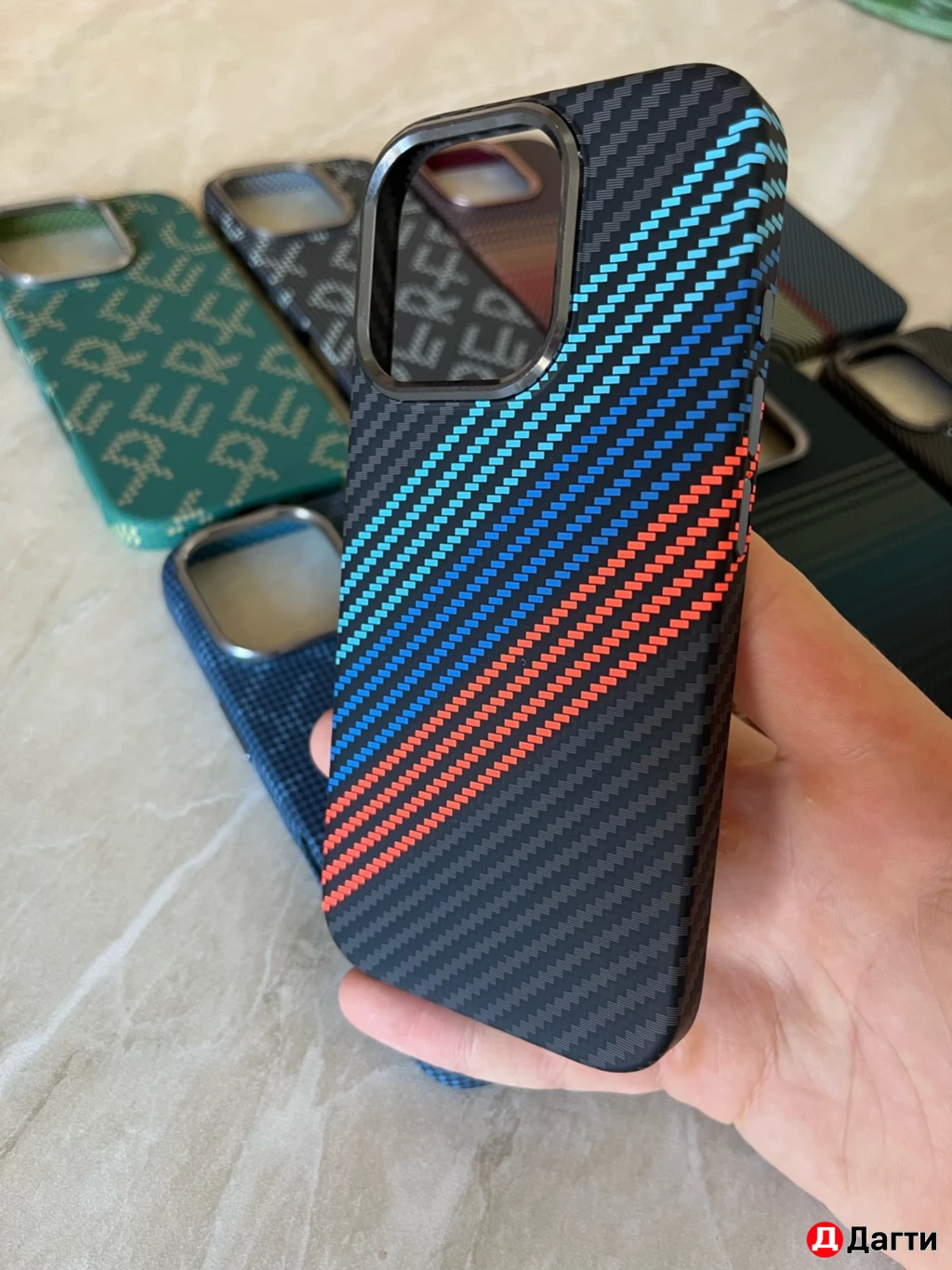 Чехол на iPhone