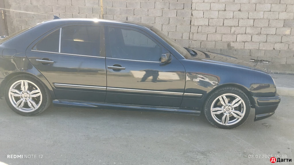 Mercedes-Benz E-Класс, 1996 года