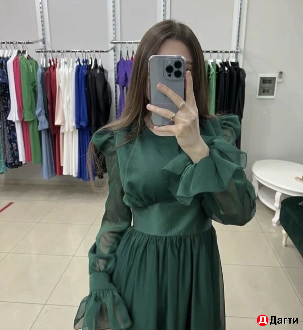 Новое вечернее платье