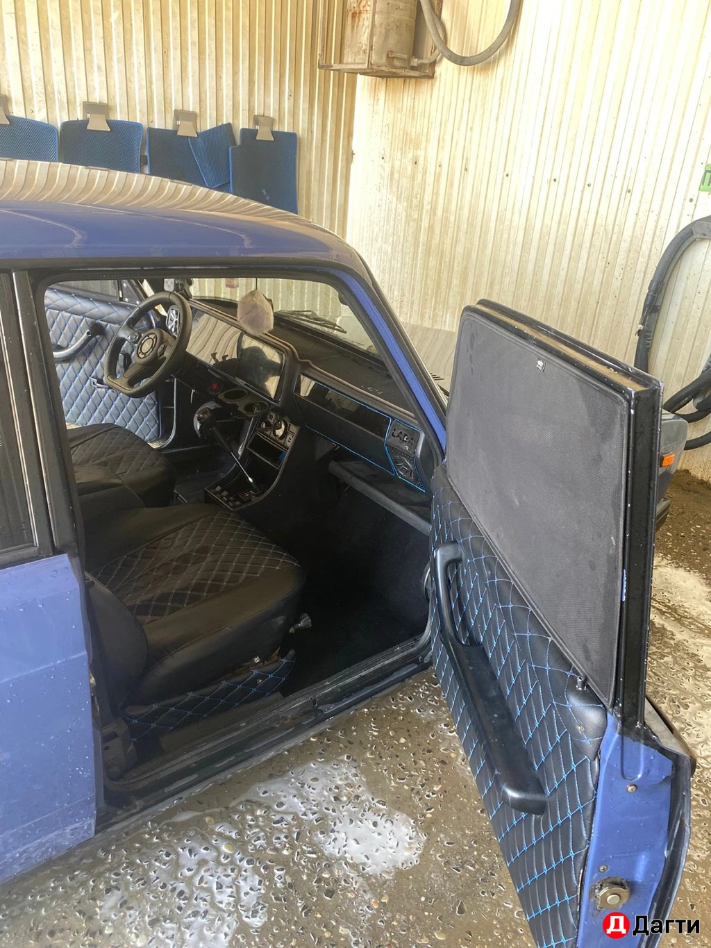 LADA (ВАЗ) 2107, 2004 года