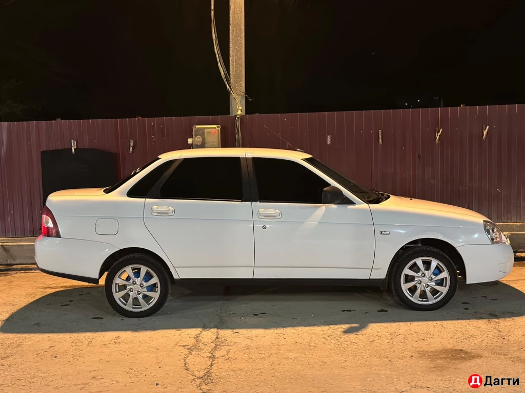 LADA (ВАЗ) Priora, 2012 года