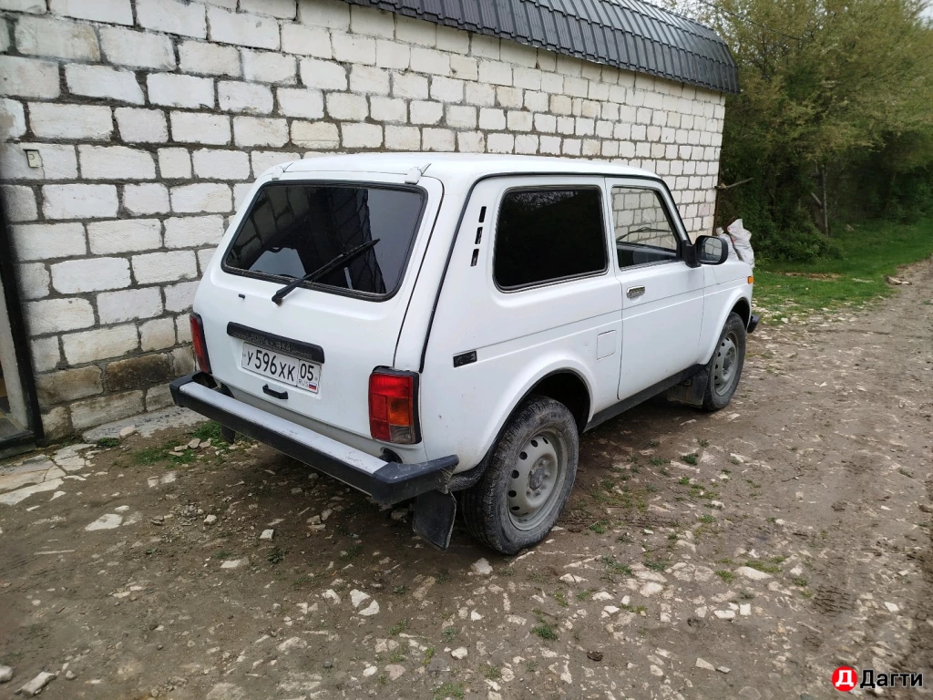 LADA (ВАЗ) Niva, 2010 года
