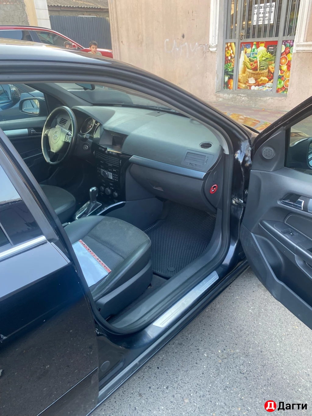 Opel Astra, 2008 года