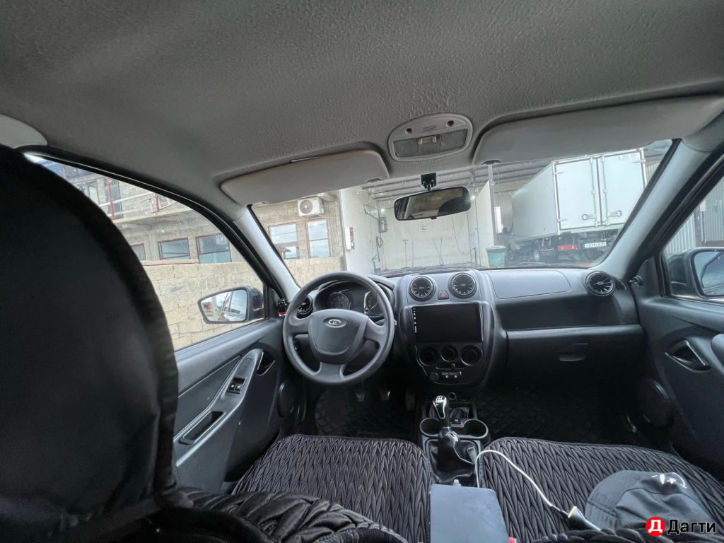 LADA (ВАЗ) Granta, 2013 года