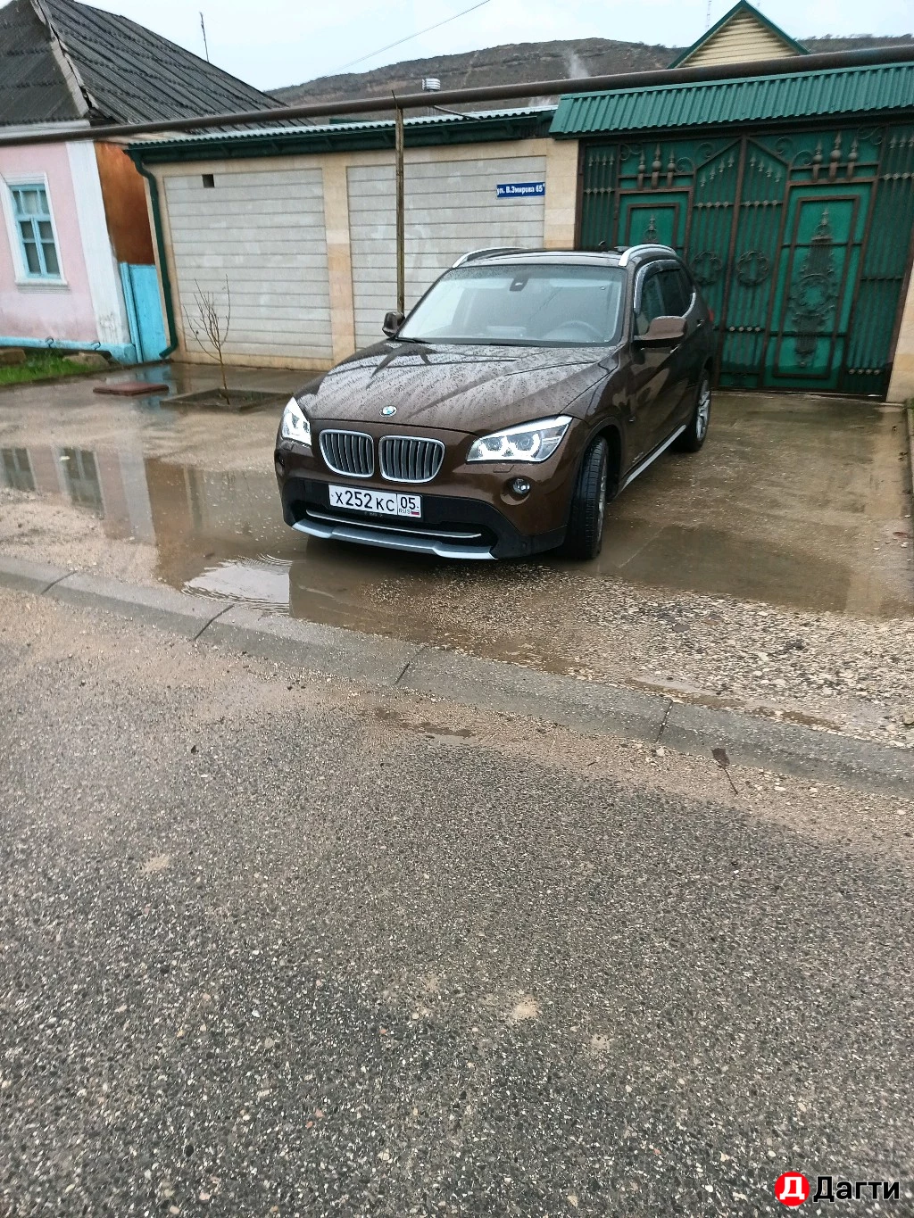 BMW X1, 2009 года