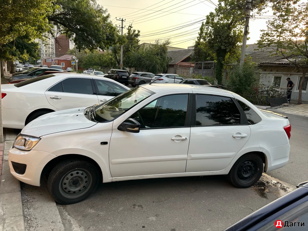 LADA (ВАЗ) Granta, 2014 года