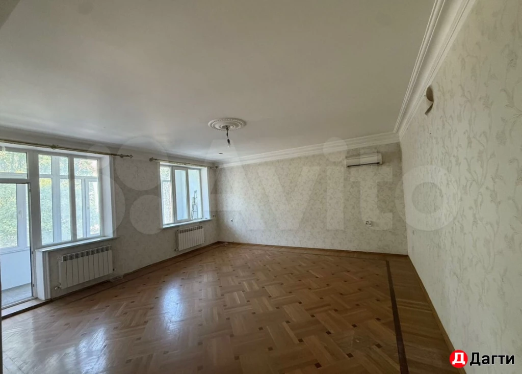 Квартира, 4 комнаты, 144 м², Застройщик