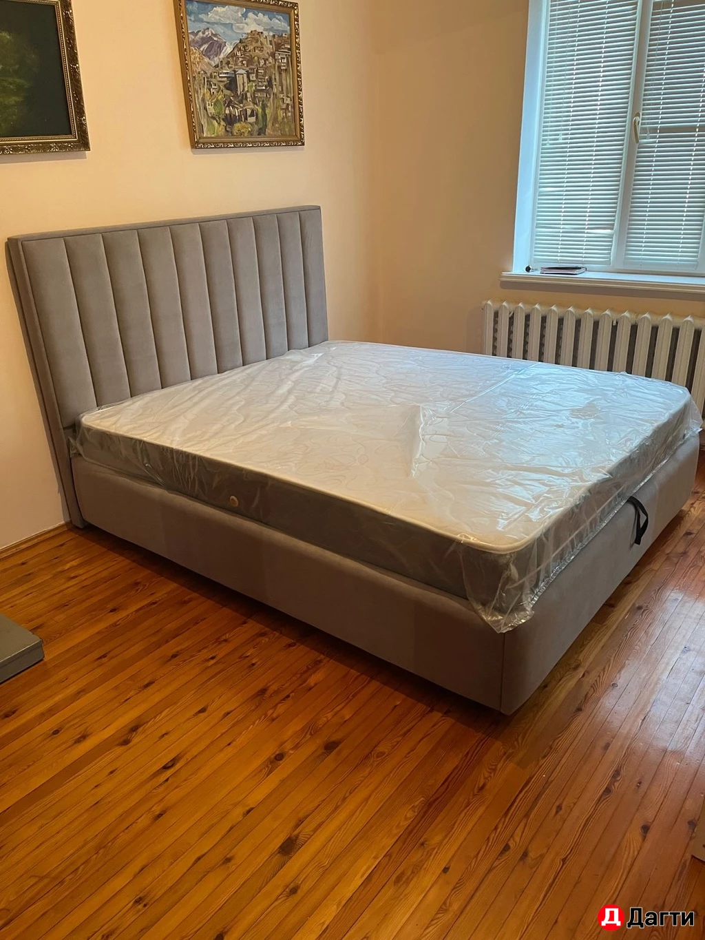 Кровать двуспальный