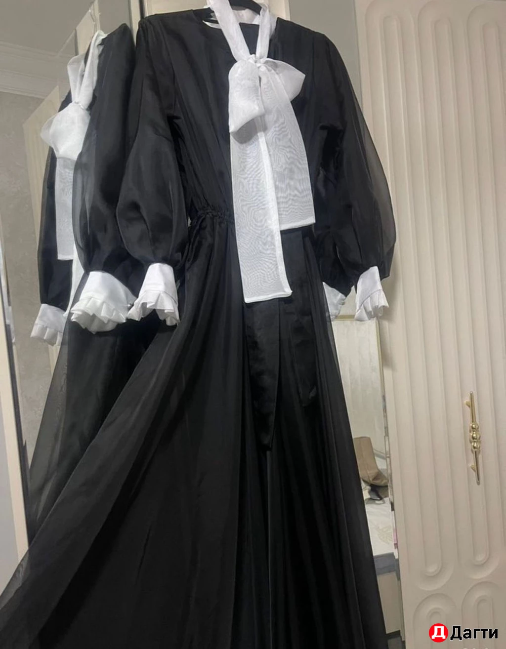 Платье вечернее