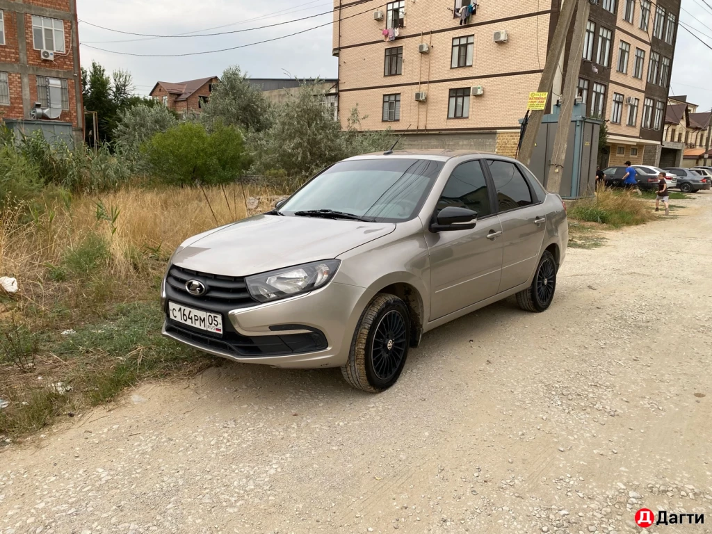 LADA (ВАЗ) Granta, 2020 года