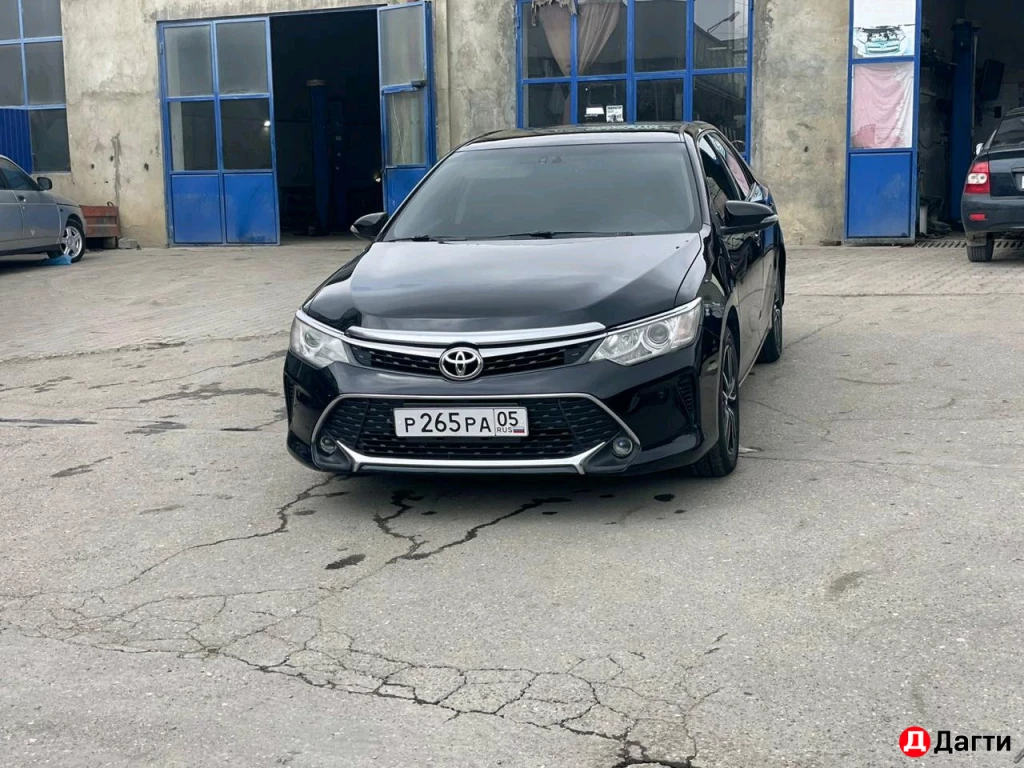 Toyota Camry, 2013 года