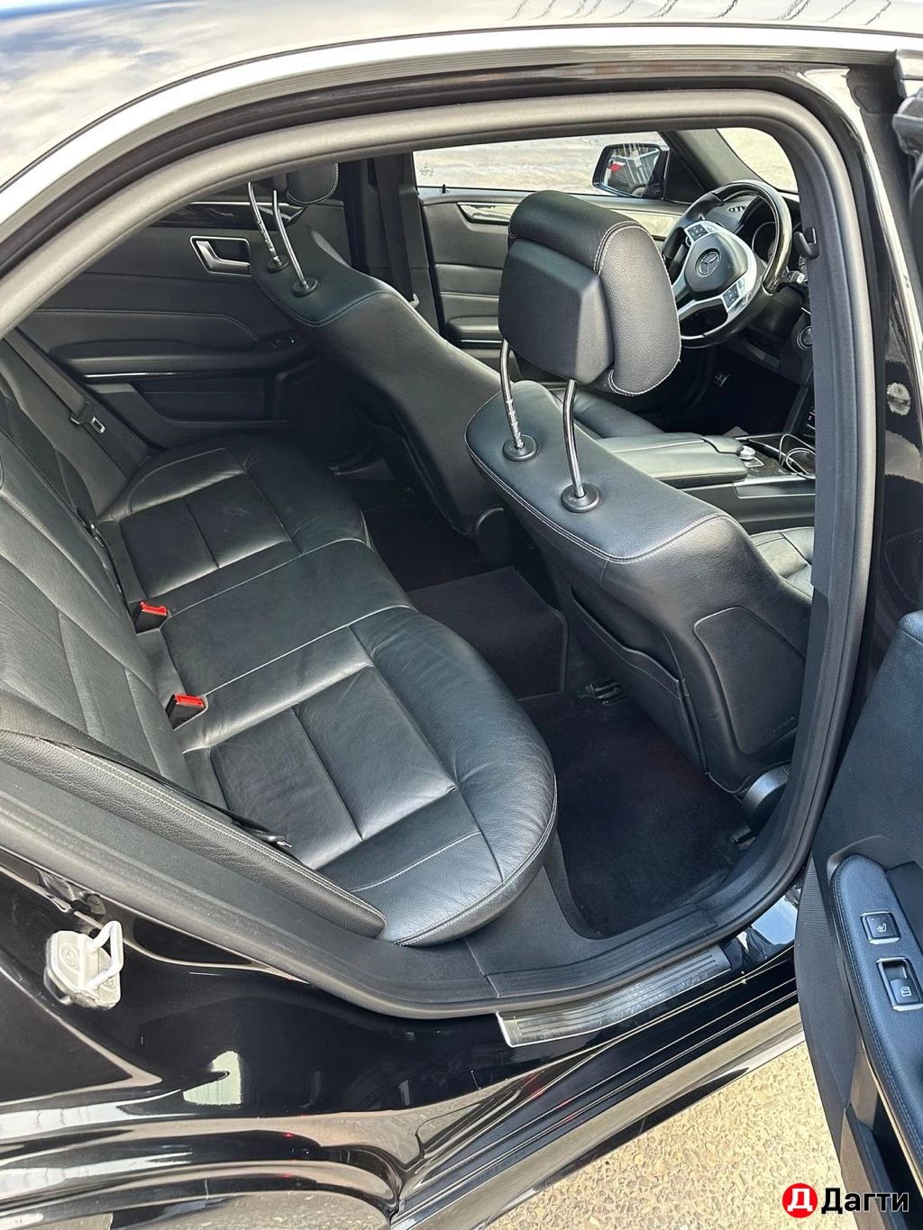 Mercedes-Benz E-Класс, 2013 года