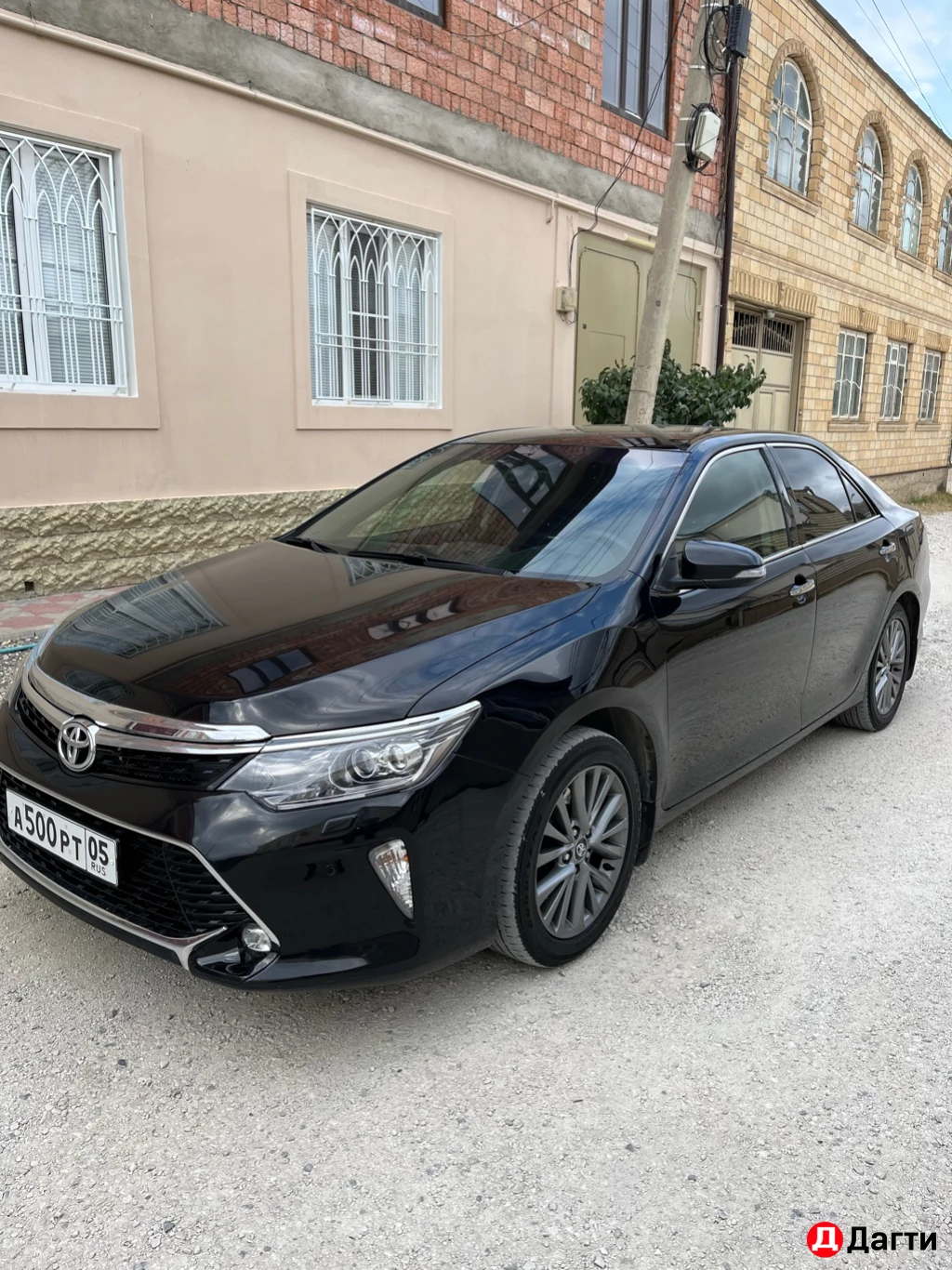 Toyota Camry, 2015 года
