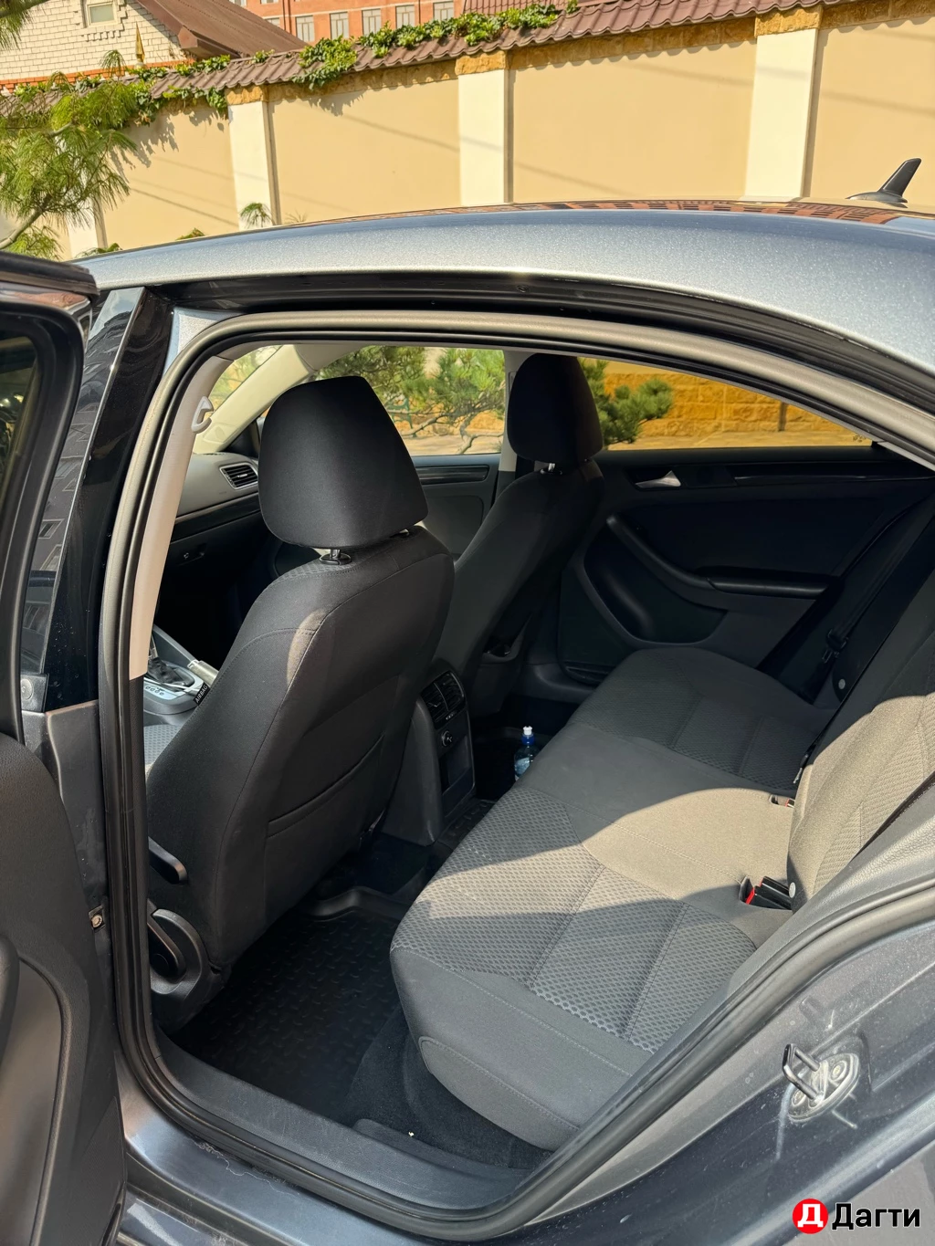 Volkswagen Jetta, 2013 года