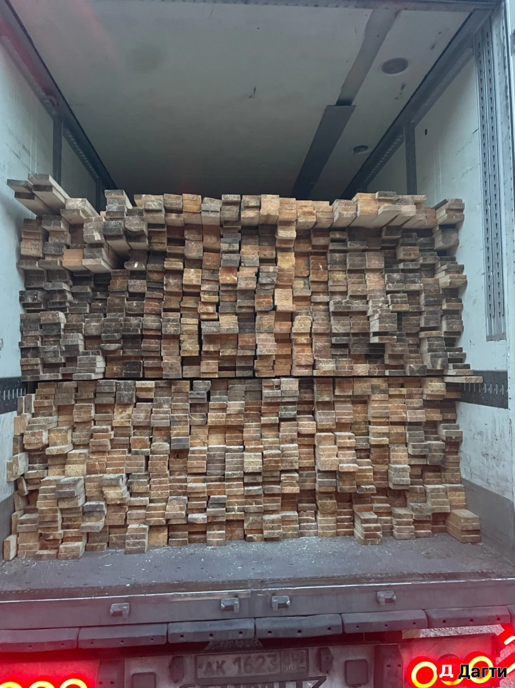 Пиломатериал , стройматериал