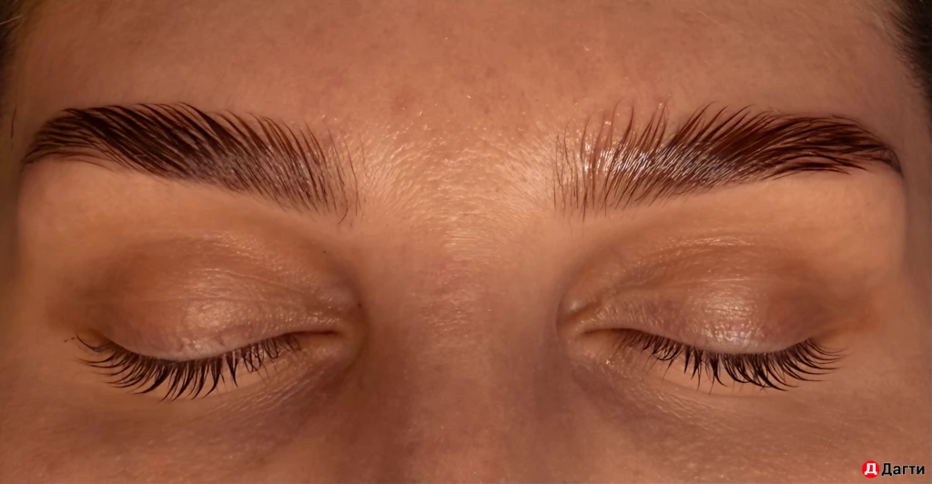Ламинирование бровей и ресниц