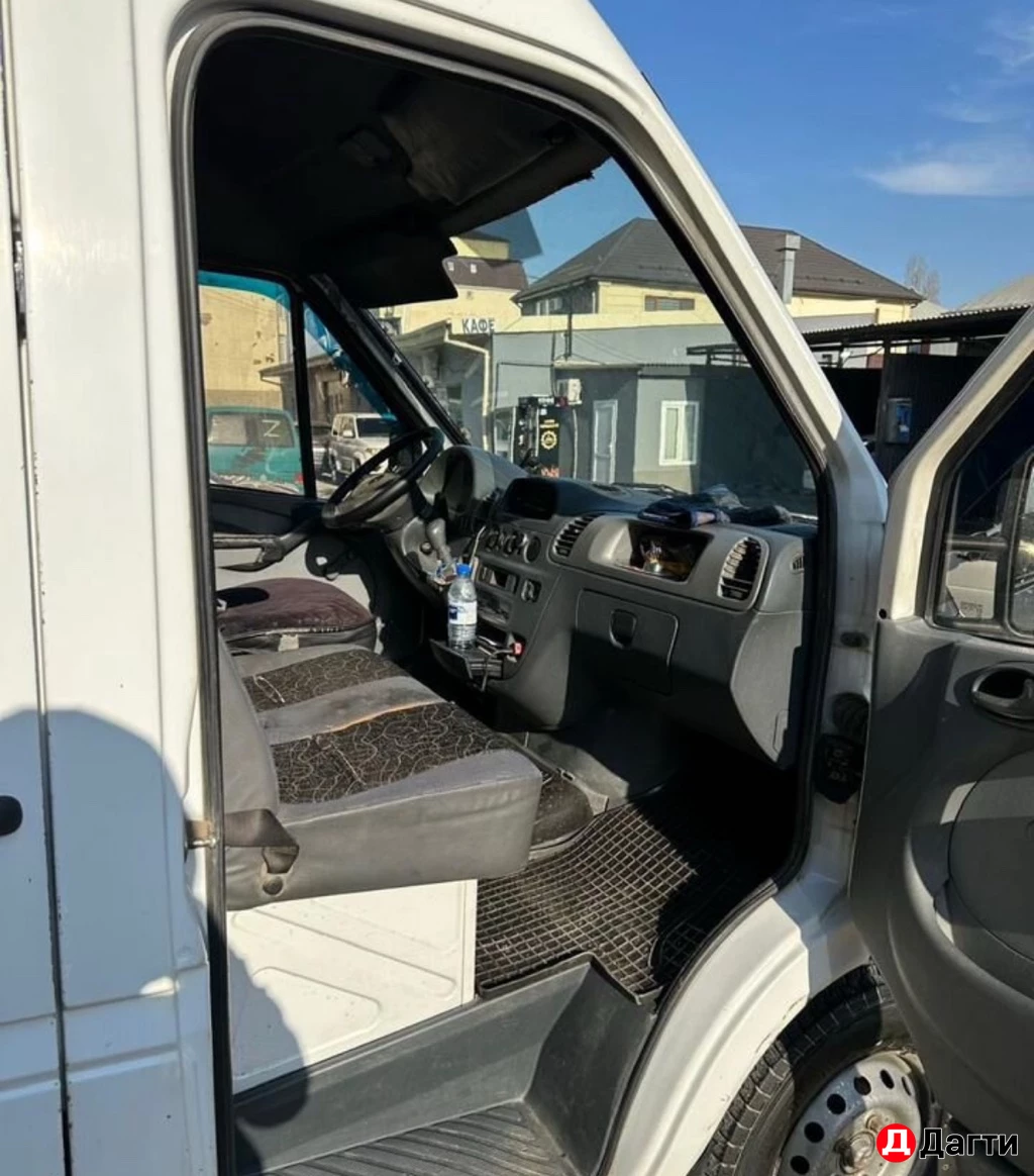 Mercedes-Benz Sprinter, 2005 года