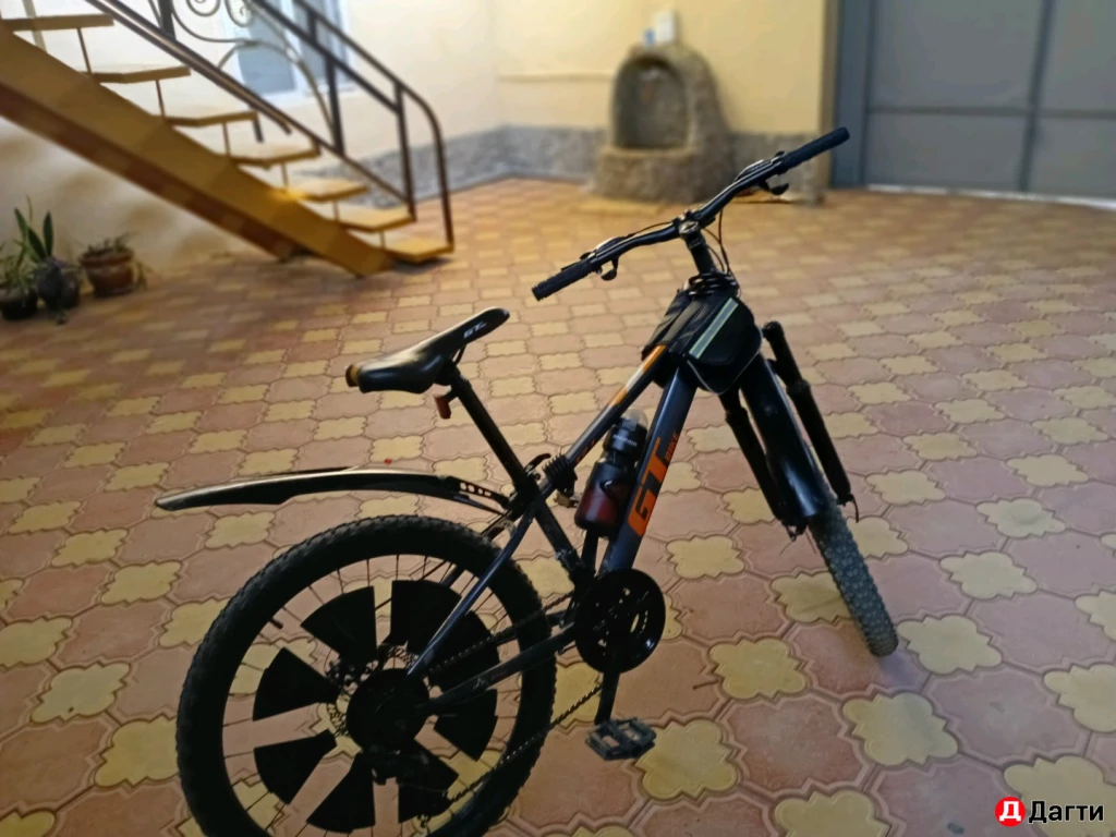 Велосипед GT