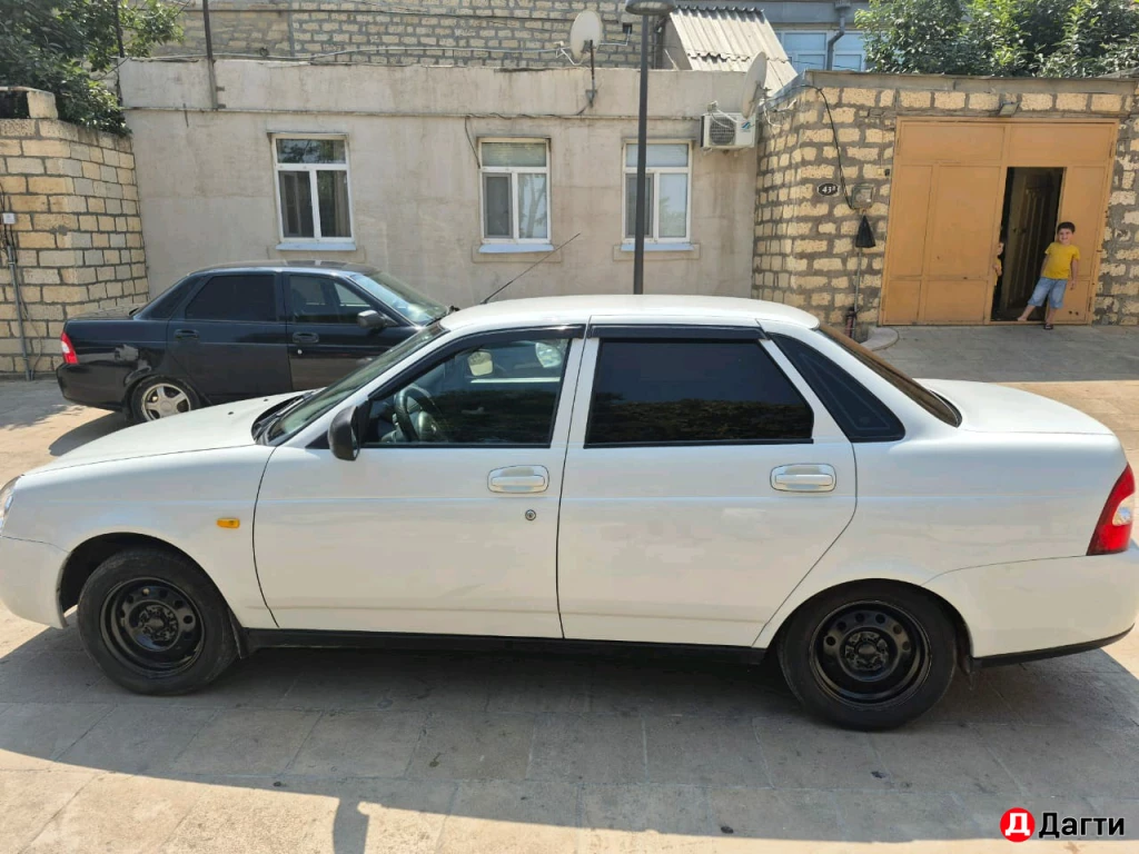 LADA (ВАЗ) Priora, 2017 года