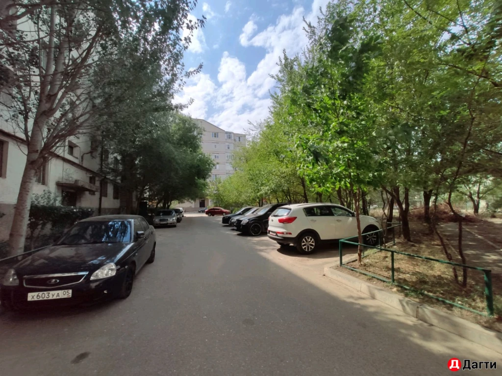 Квартира, 3 комнаты, 70 м², Агент