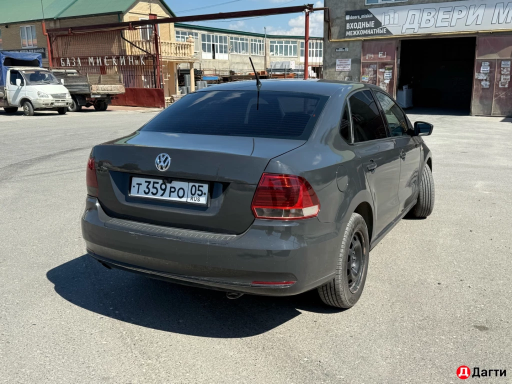 Volkswagen Polo, 2016 года