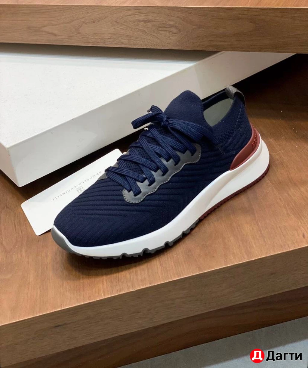 Мужские кроссовки от бренда Brunello Cucinelli