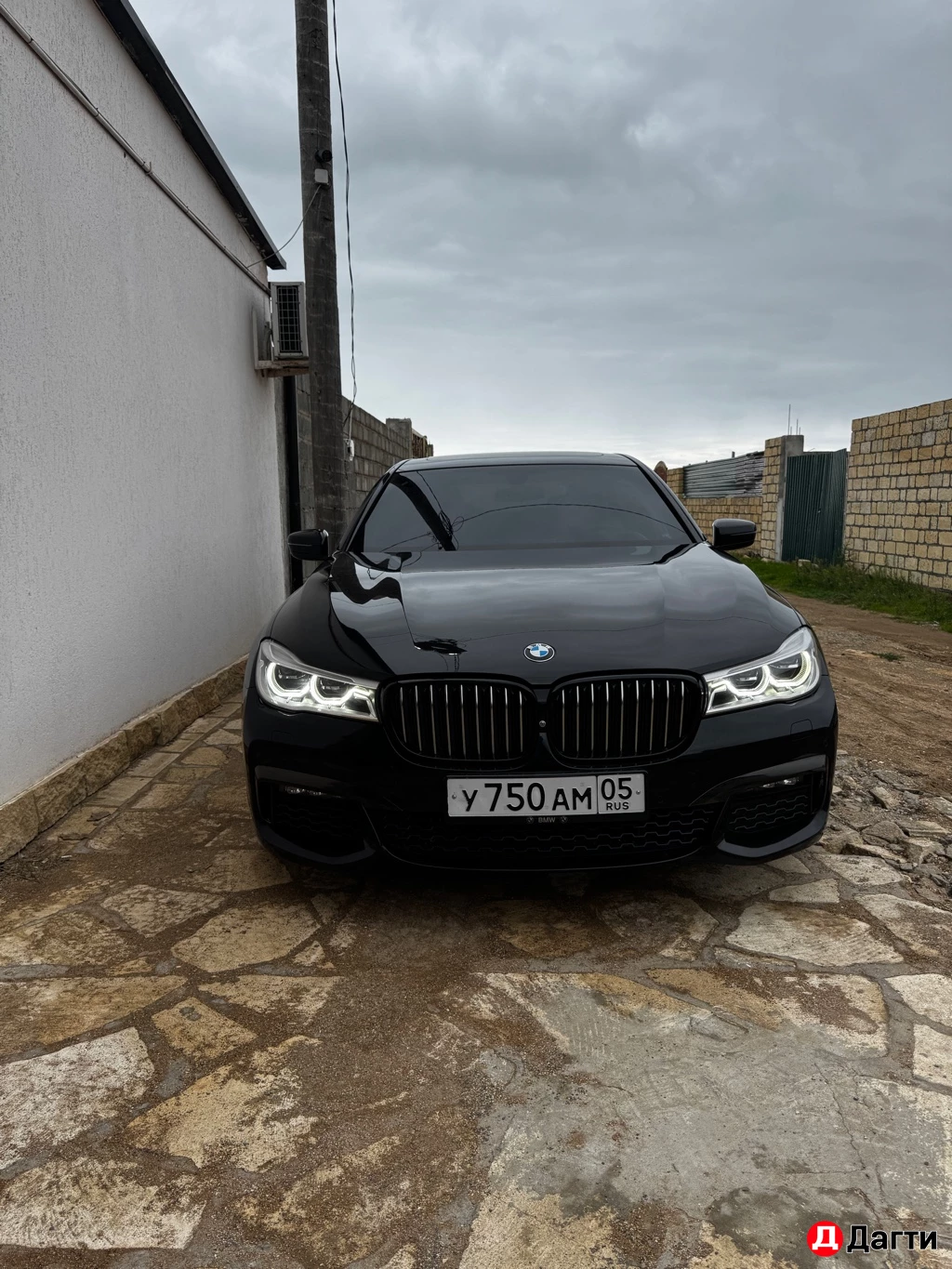 BMW 7 серии, 2017 года