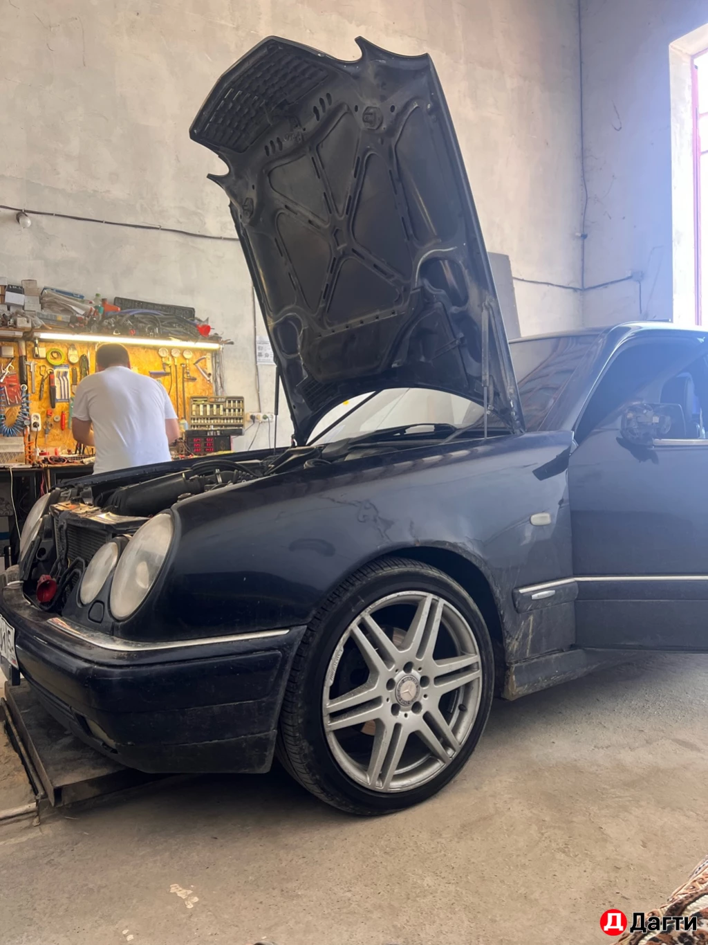 Mercedes-Benz E-Класс, 1998 года