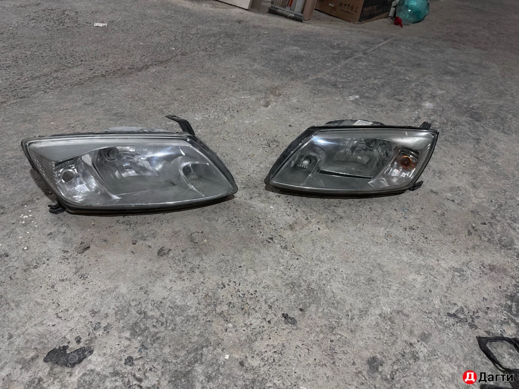 Фары на гранту