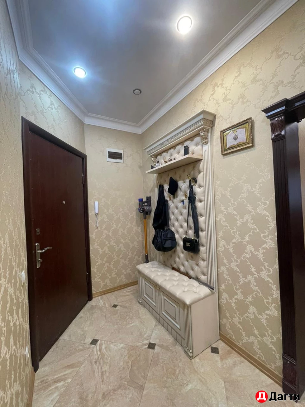 Квартира, 2 комнаты, 100 м², Собственник