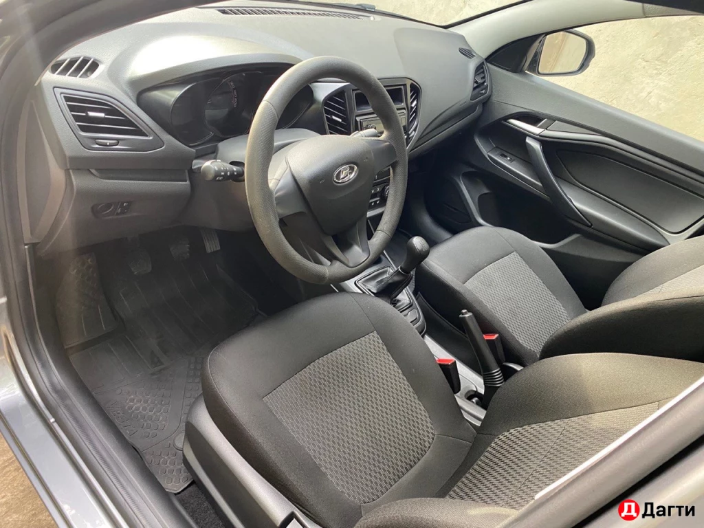 LADA (ВАЗ) Vesta, 2020 года