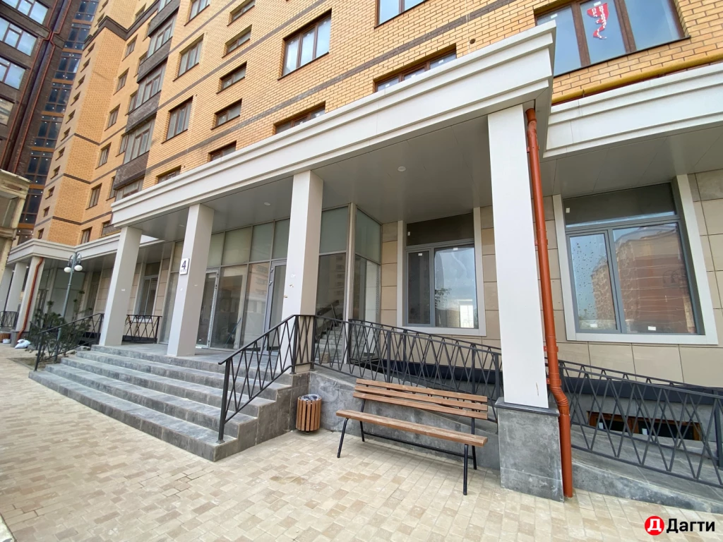 Квартира, 3 комнаты, 105 м², Агент