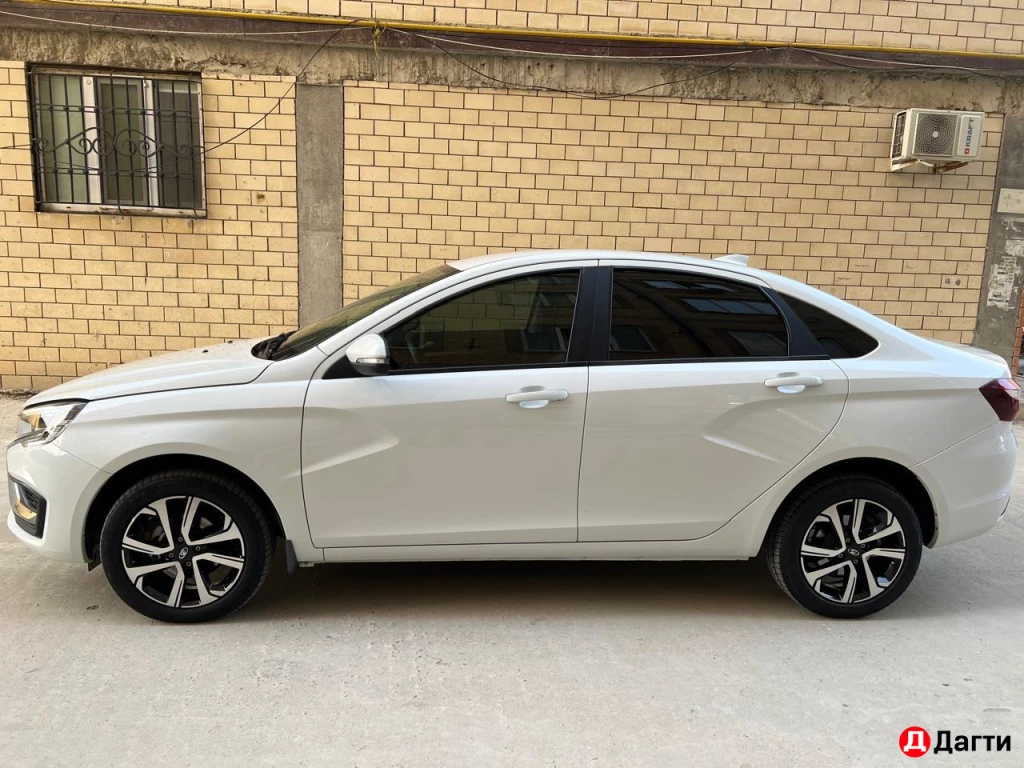LADA (ВАЗ) Vesta, 2023 года