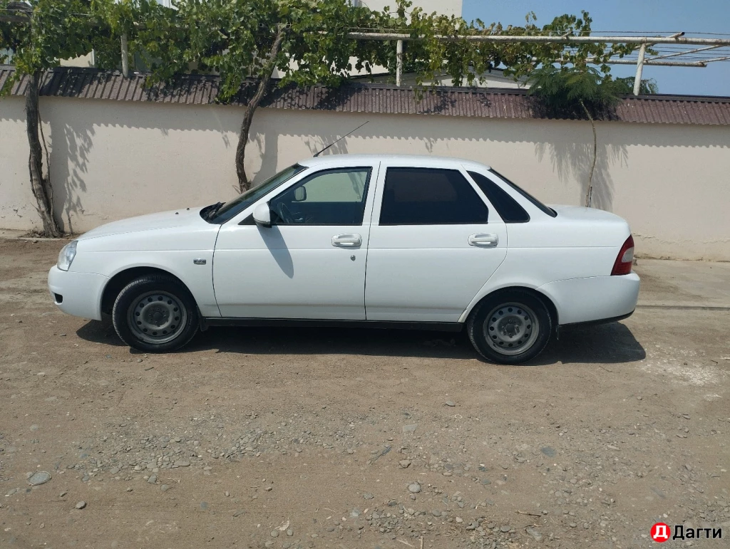 LADA (ВАЗ) Priora, 2015 года