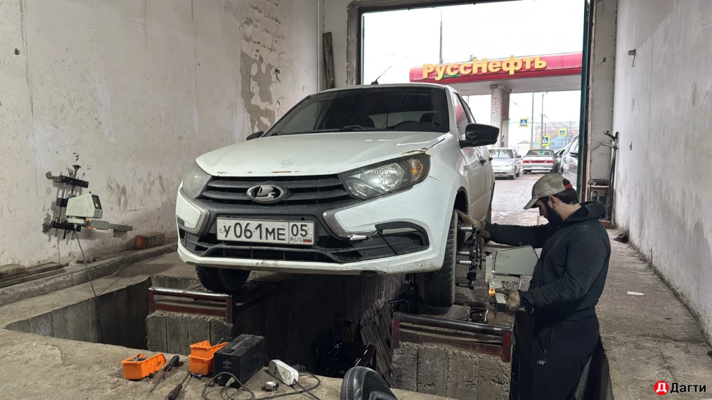 LADA (ВАЗ) Granta, 2019 года