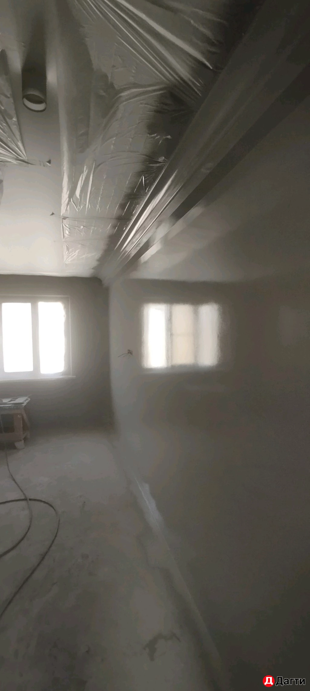 Покраска стен и потолков