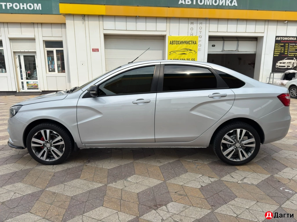 LADA (ВАЗ) Vesta, 2017 года